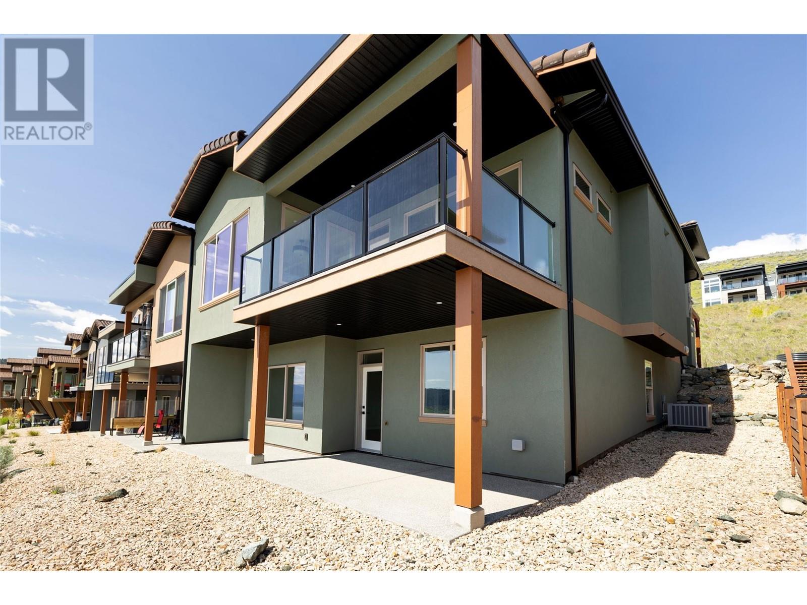 595 Vineyard Way N Unit# 9, Vernon