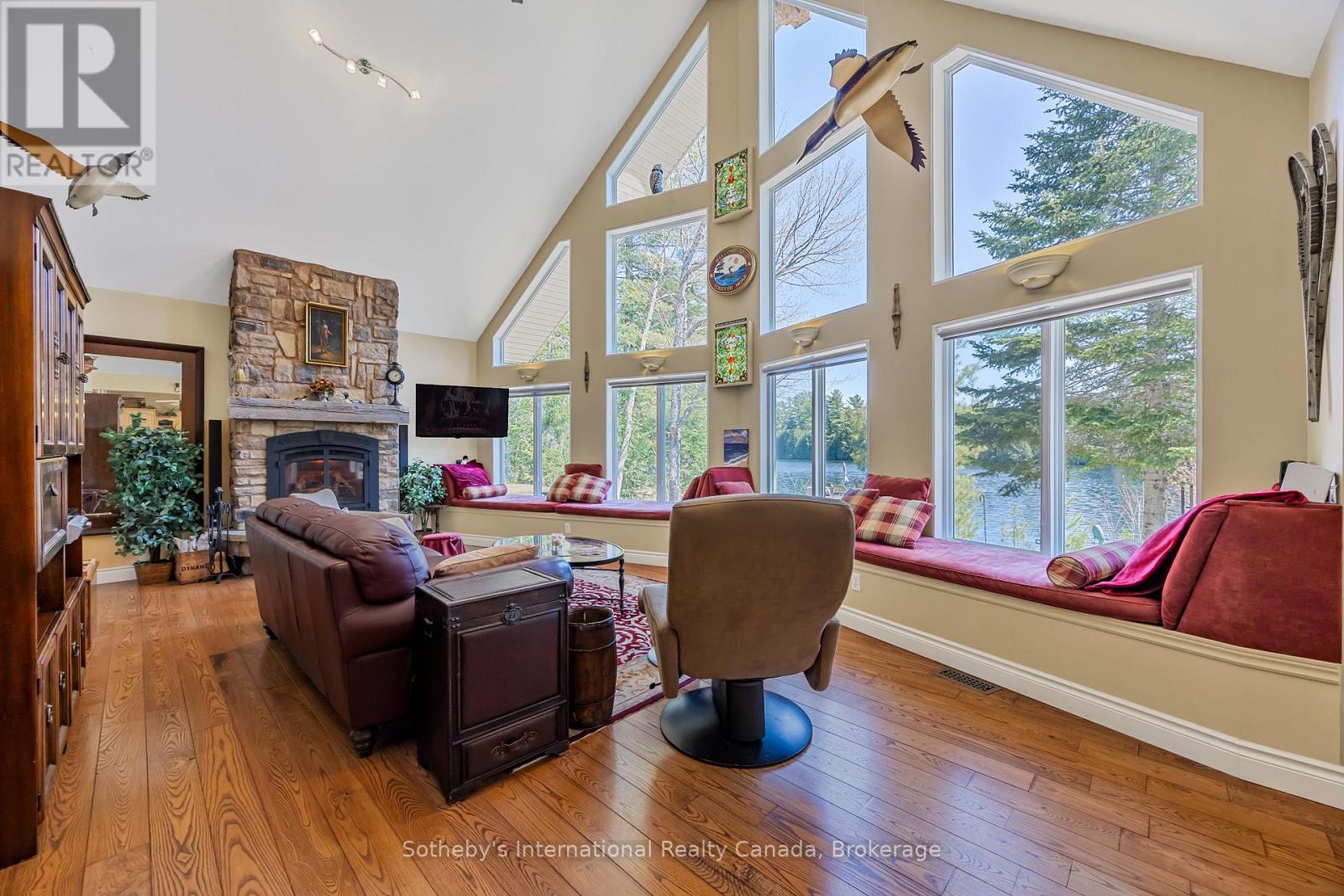 Photo 17 of 9 Pauls Bay Road, Mcdougall ON