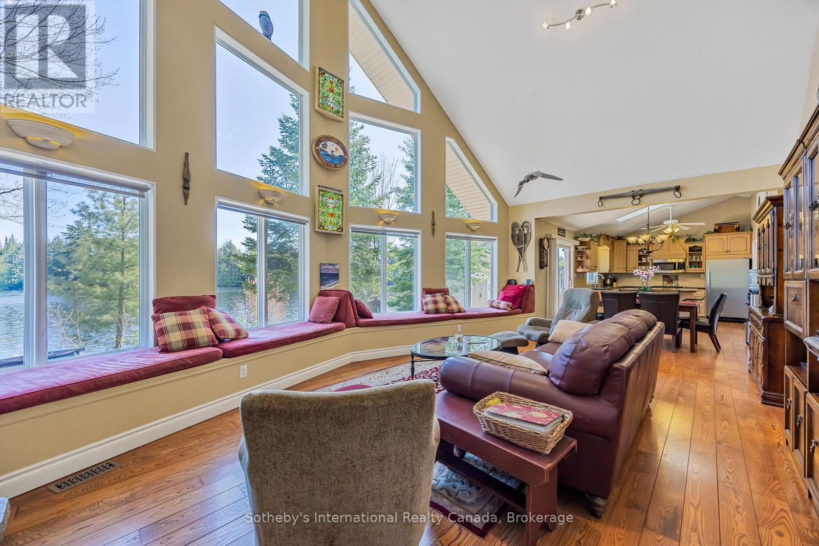 Photo 20 of 9 Pauls Bay Road, Mcdougall ON