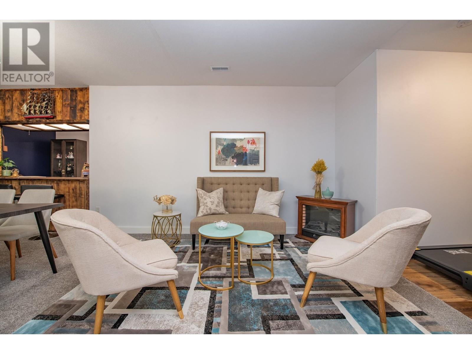 1927 Skyview Crescent, Lumby