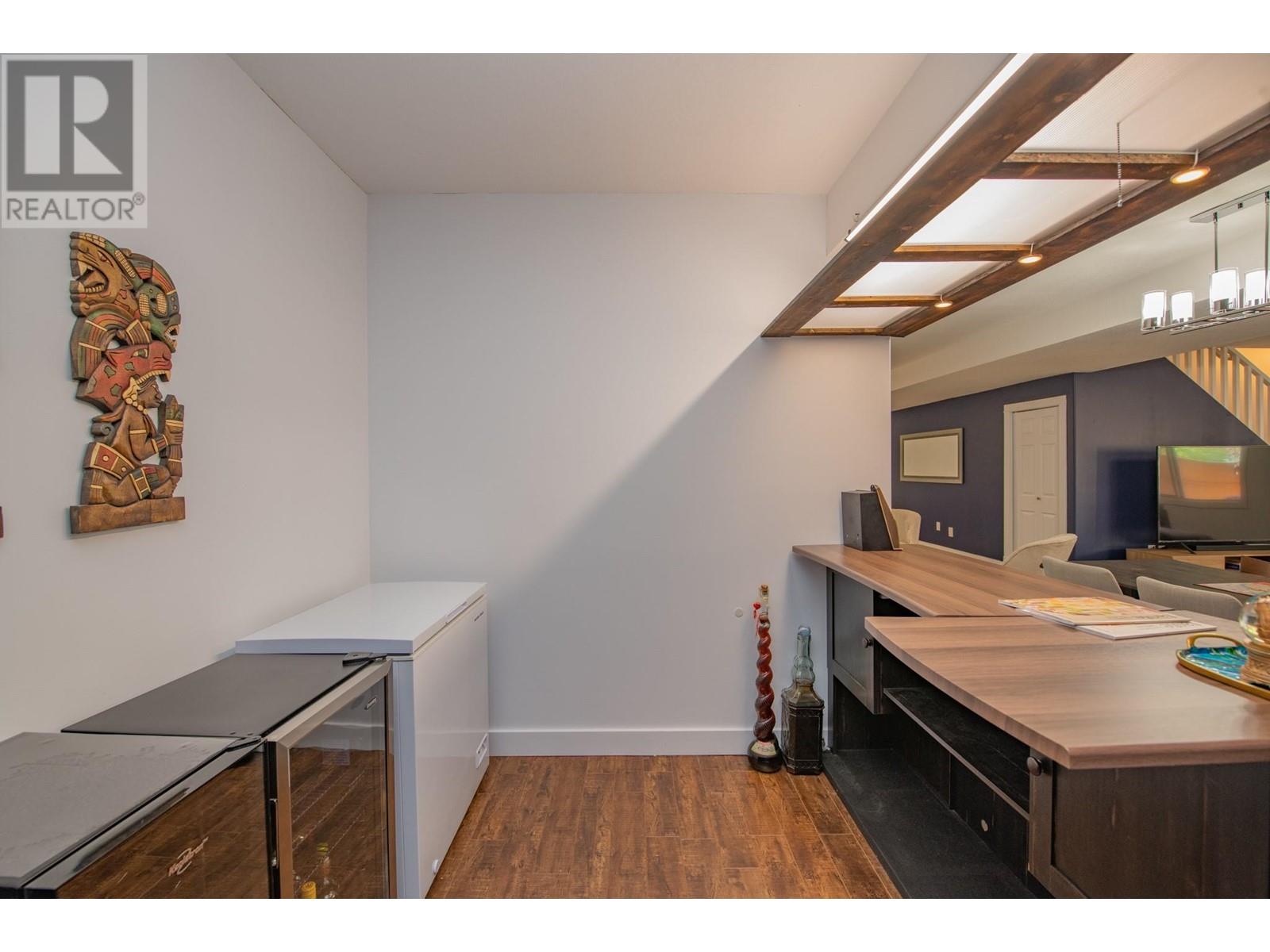 1927 Skyview Crescent, Lumby