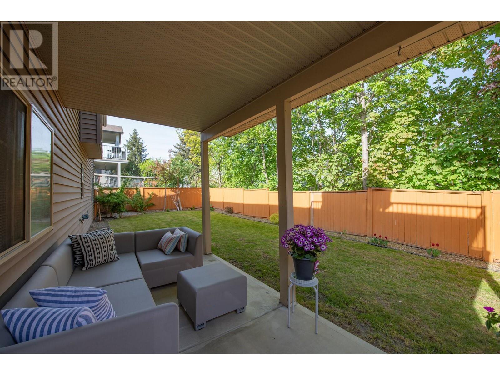 1927 Skyview Crescent, Lumby