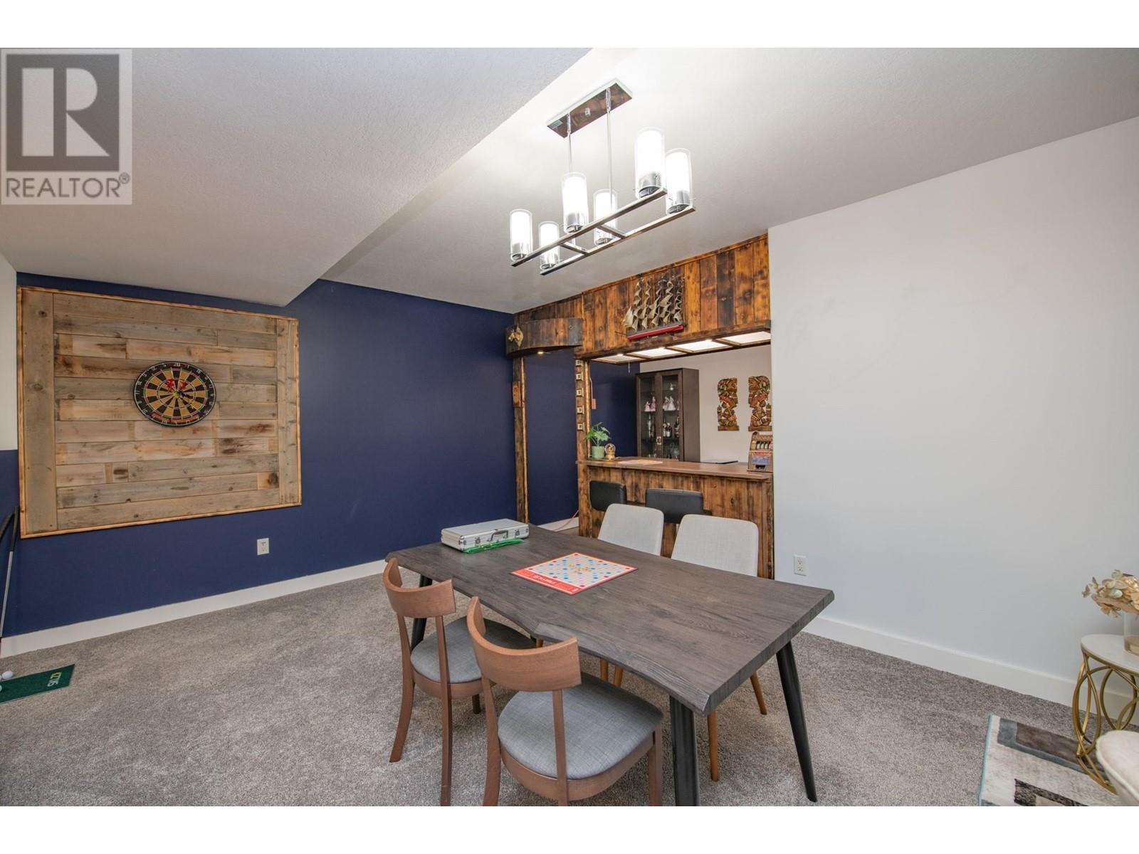 1927 Skyview Crescent, Lumby