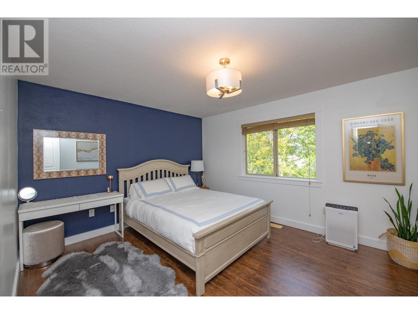 1927 Skyview Crescent, Lumby