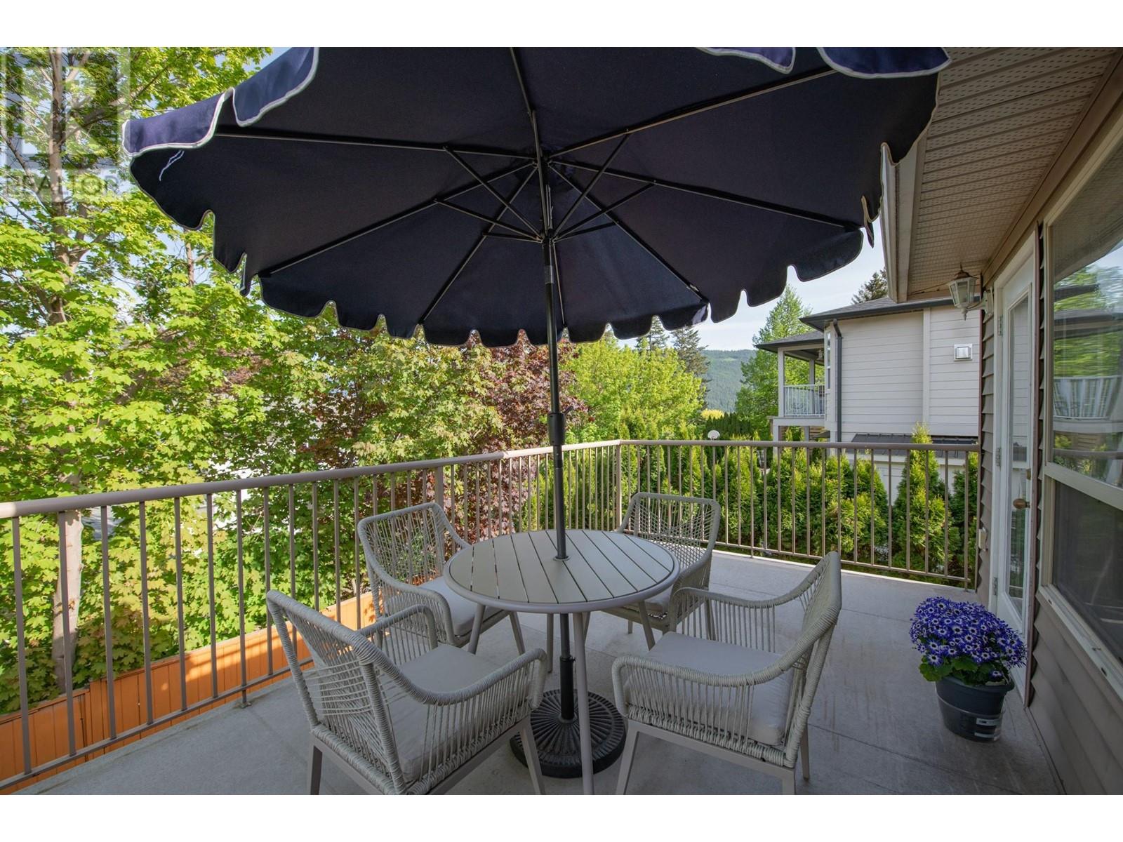 1927 Skyview Crescent, Lumby