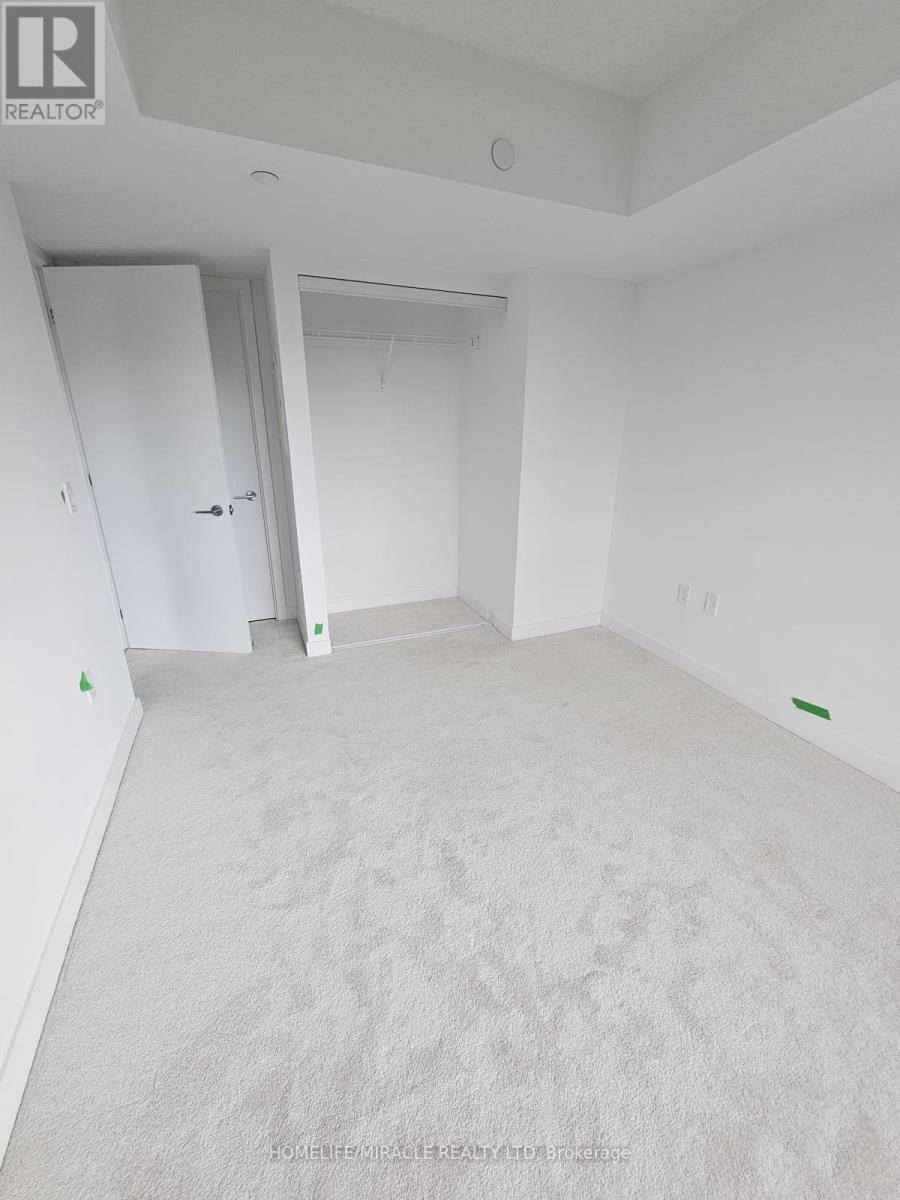 Photo 4 of 556 Marlee Ave W, Toronto ON