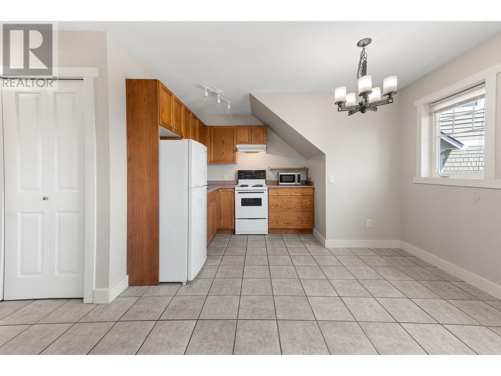  1590 West Kelowna Road, West Kelowna