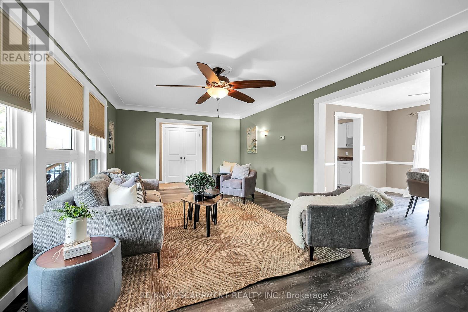 Photo 11 of 1044 Main Street, Norfolk ON