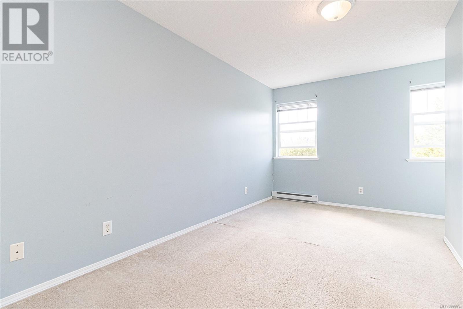 4042 Willowbrook Place, Saanich