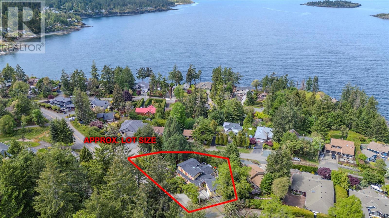 3259 Dolphin Dr, Nanoose Bay