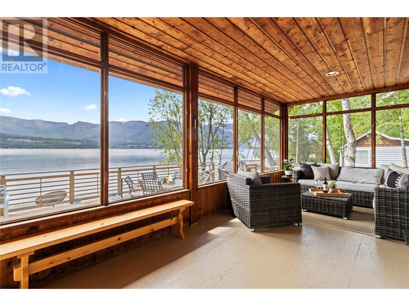  4006 Express Point Road, Scotch Creek