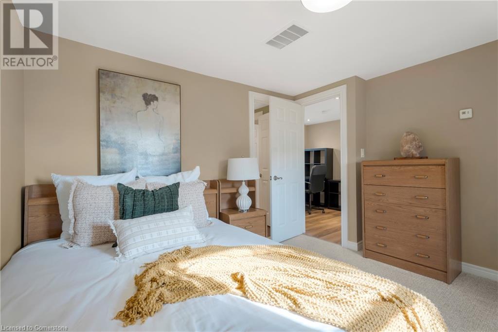 Photo 26 of 3324 Homestead Drive, Mount Hope ON