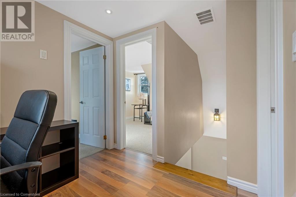 Photo 22 of 3324 Homestead Drive, Mount Hope ON