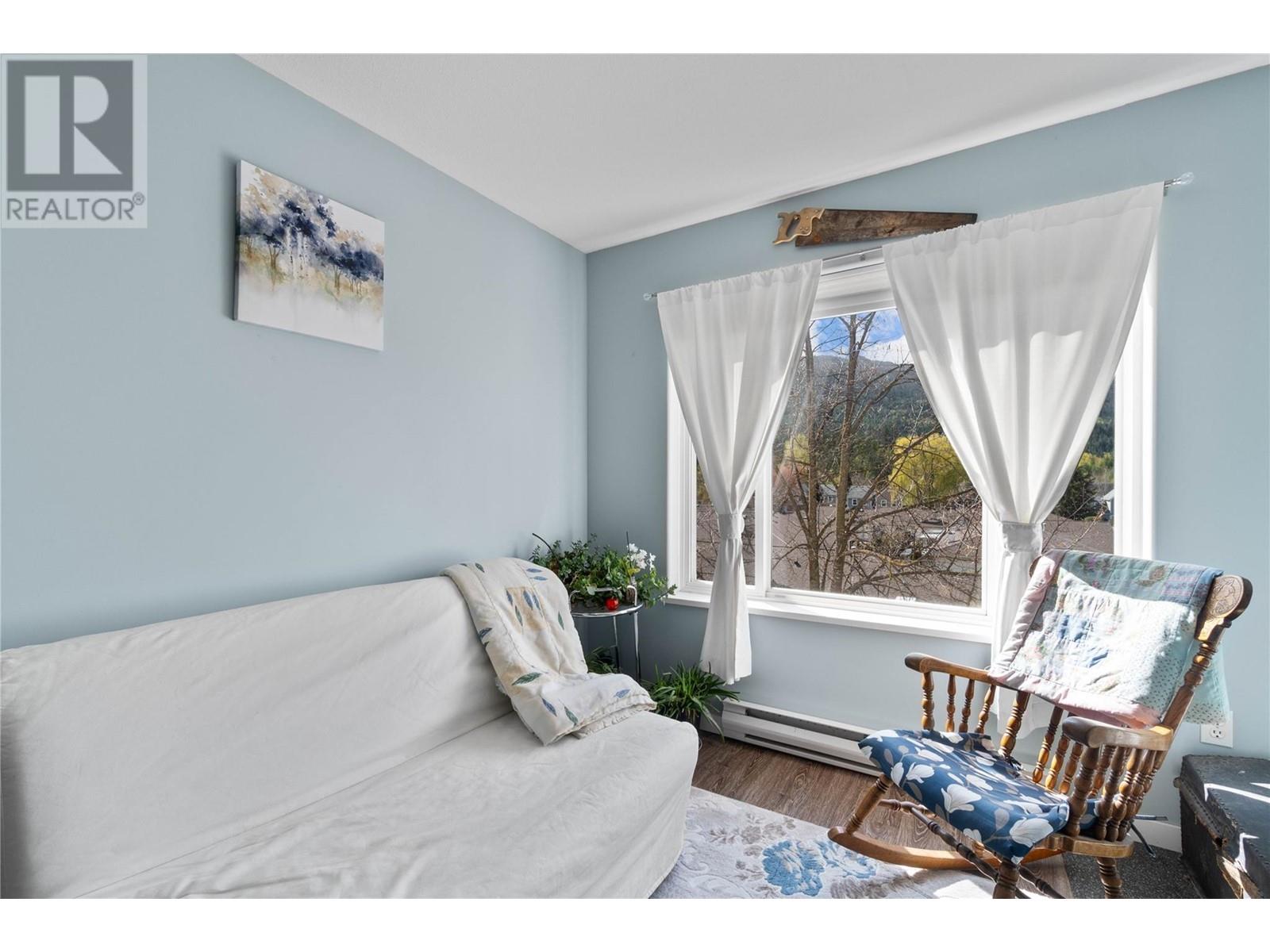 401 650 3rd Street Southwest, Salmon Arm