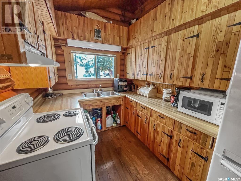 Photo 19 of 26 Clearsand Drive, Candle Lake SK