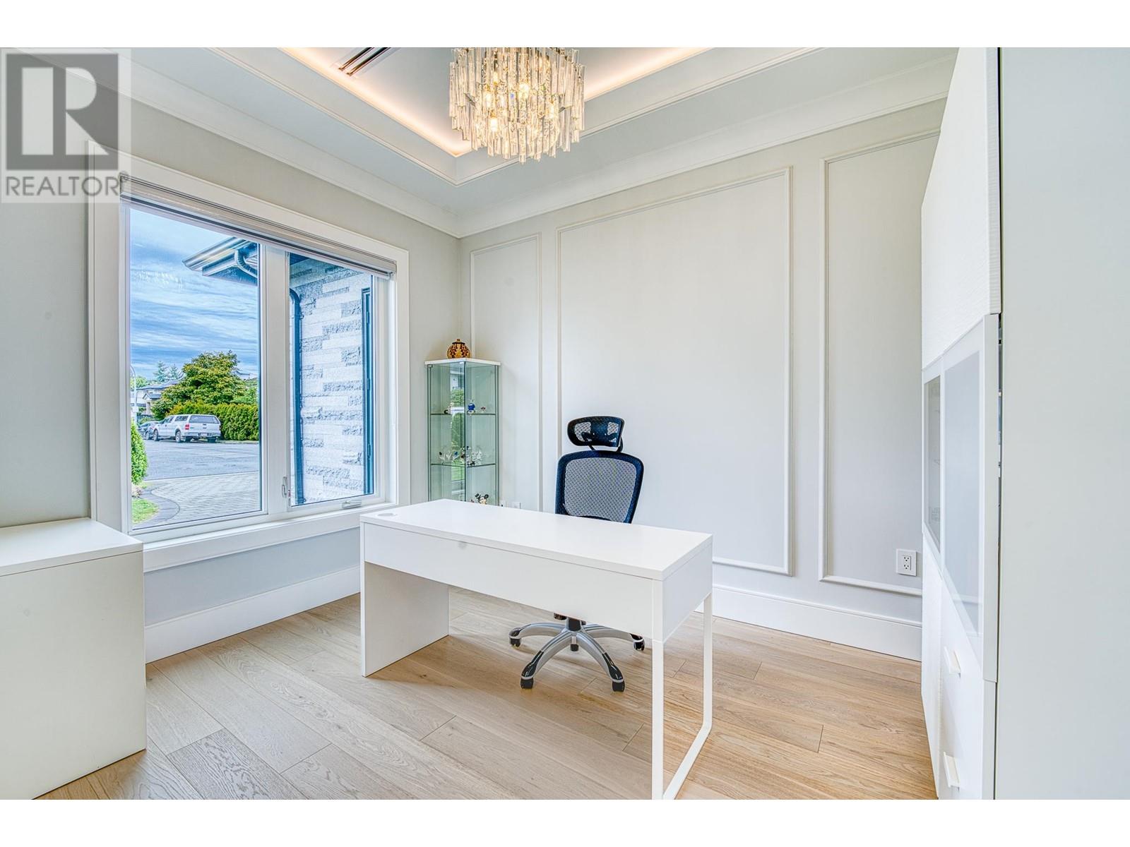 Photo 5 of 6699 Azure Road, Richmond BC