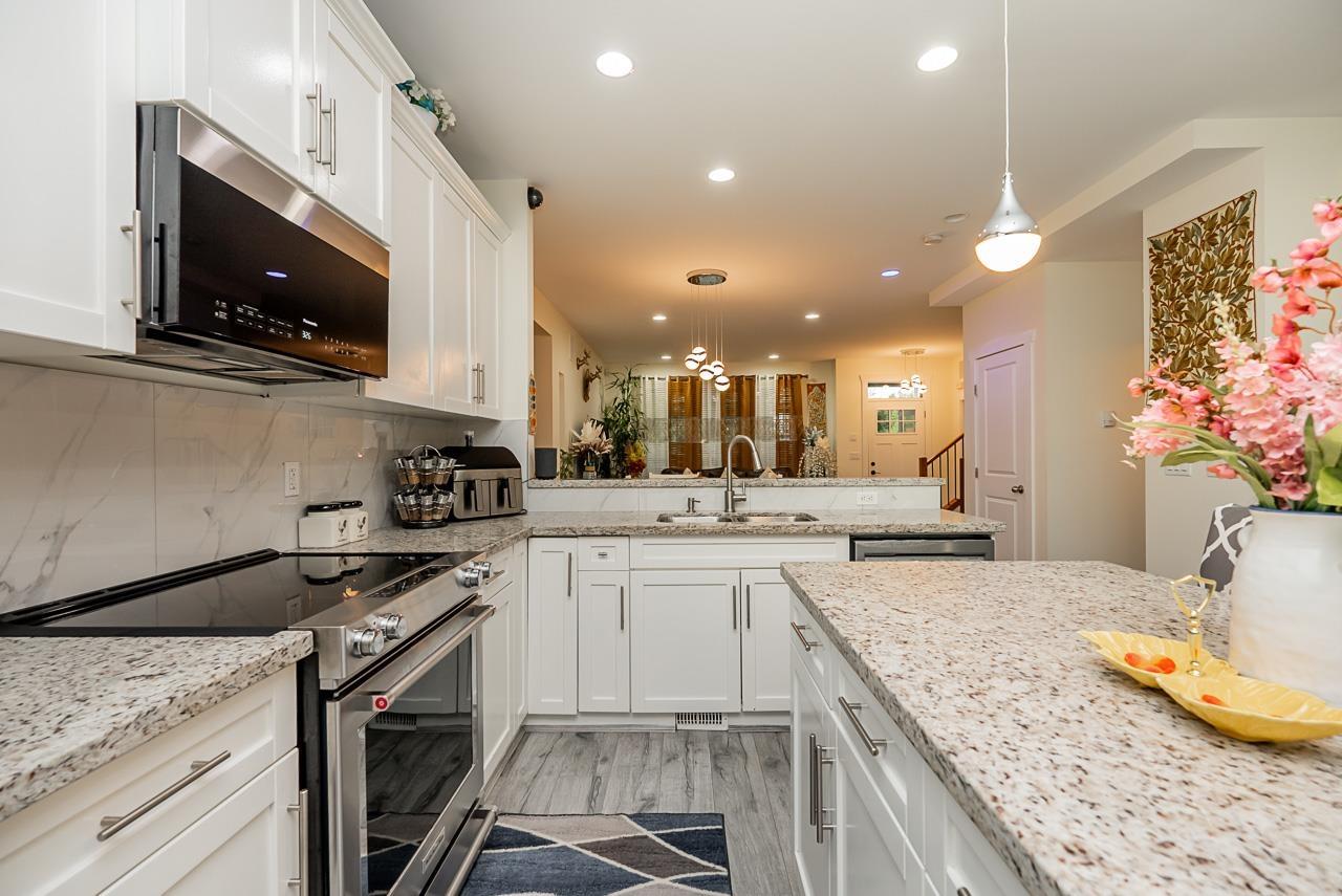 19879 72 AVENUE, Langley