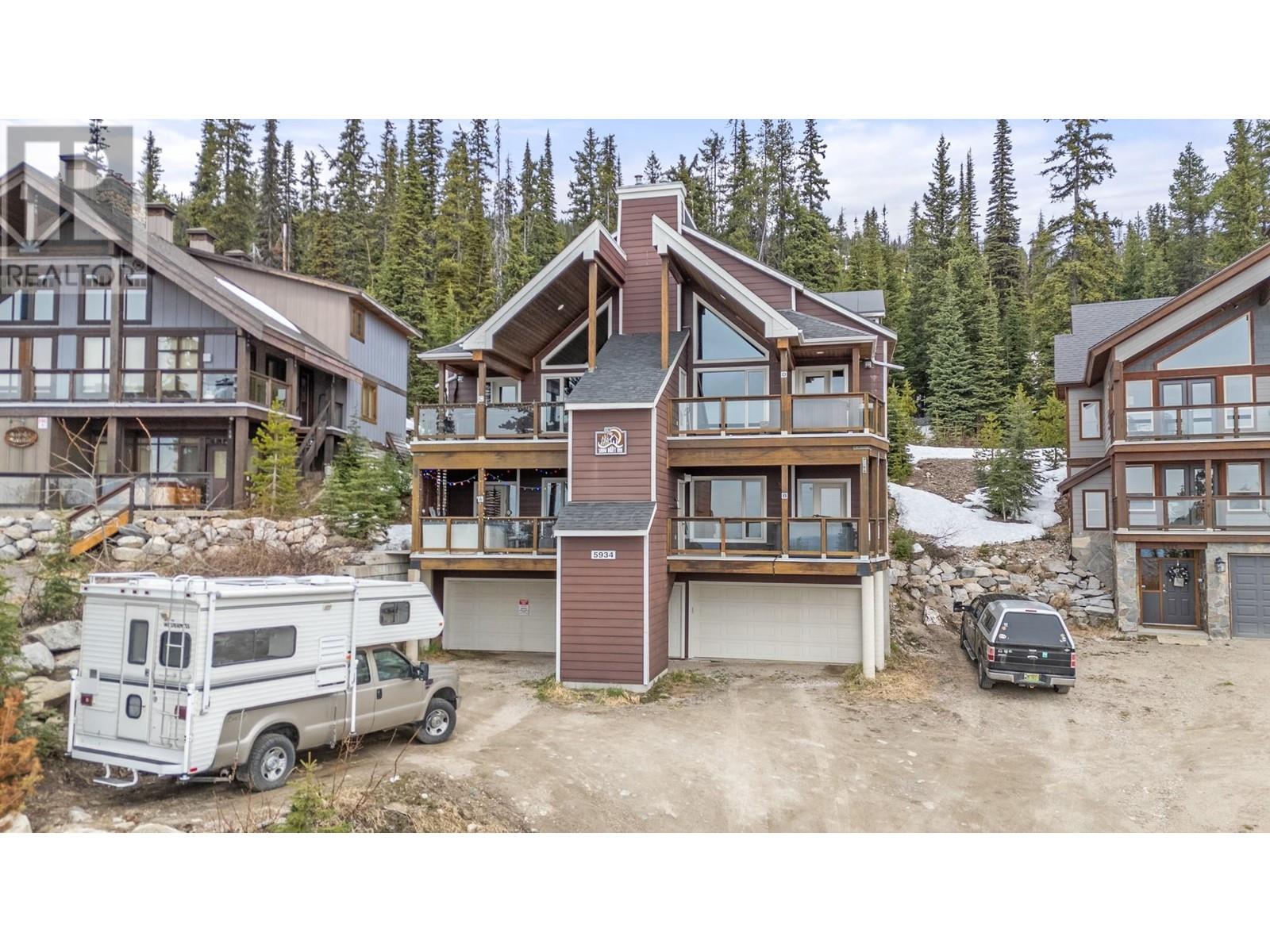 B 5934 Snow Pines Crescent, Big White