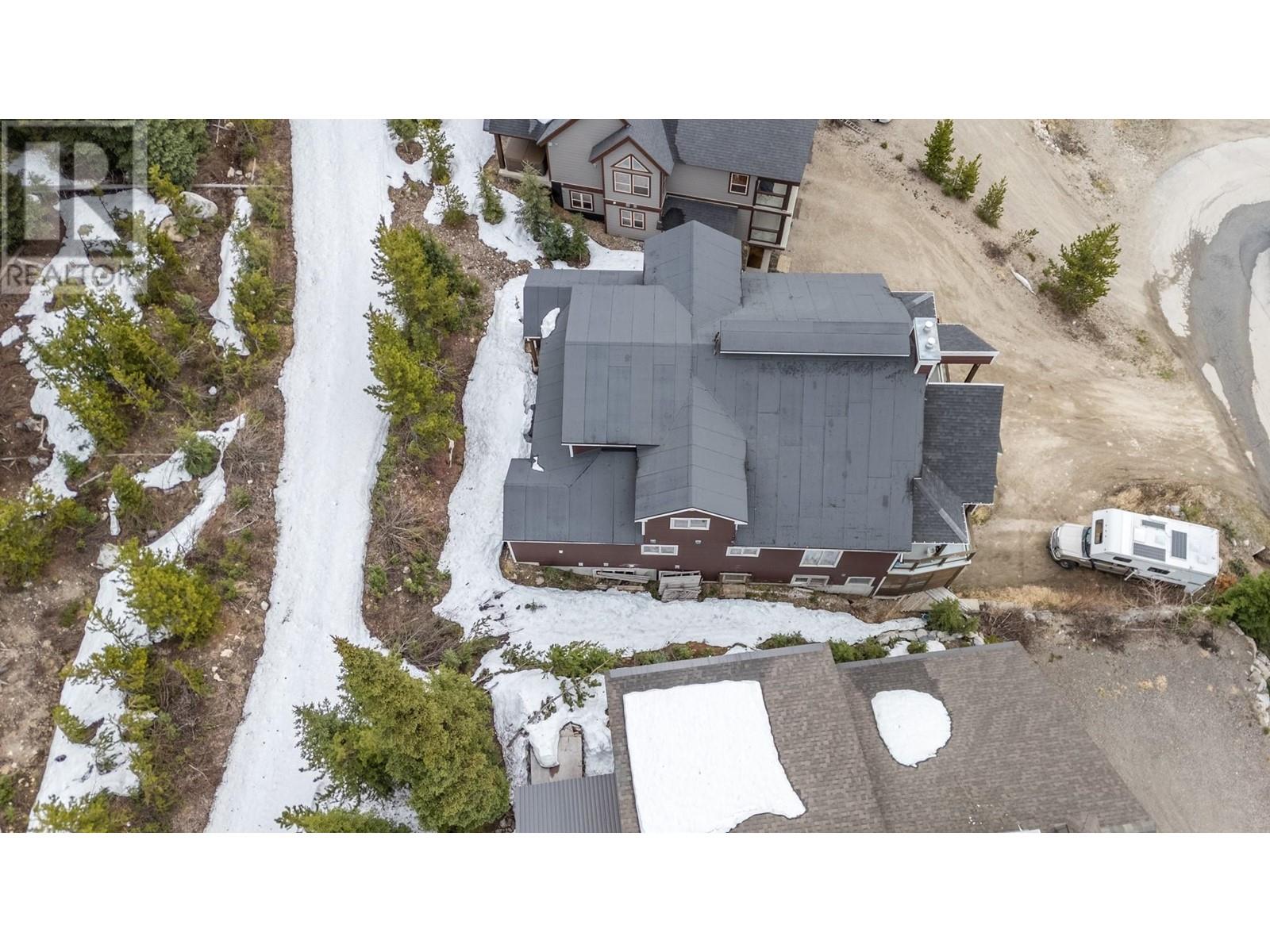 B 5934 Snow Pines Crescent, Big White