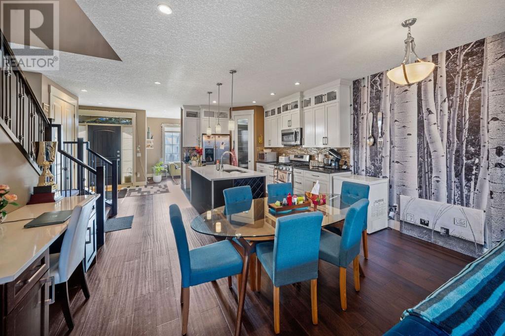 Single Family House for Sale in   Avenue NW Montgomery Calgary 