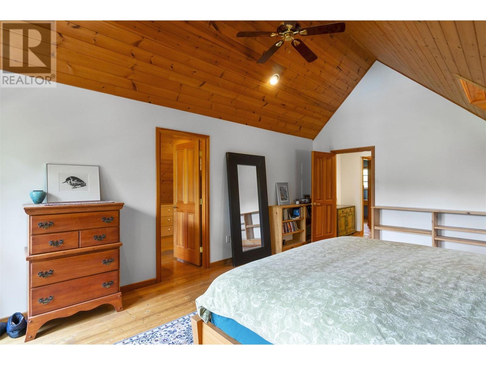 3971 30 Street Northeast, Salmon Arm