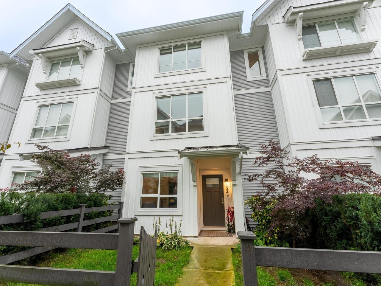 124 8335 NELSON STREET, Mission