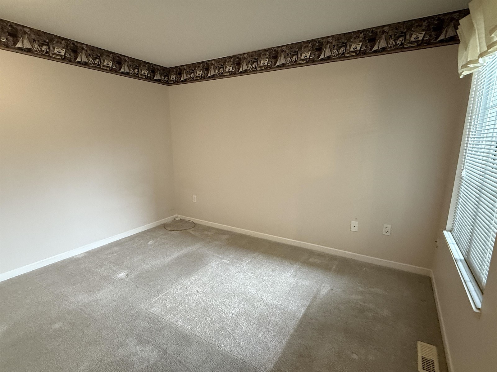 Photo 16 of 11 16888 80 Avenue, Surrey BC