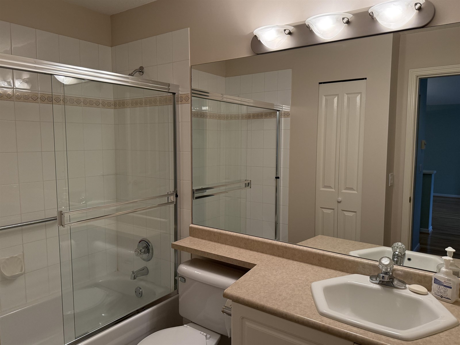 Photo 17 of 11 16888 80 Avenue, Surrey BC