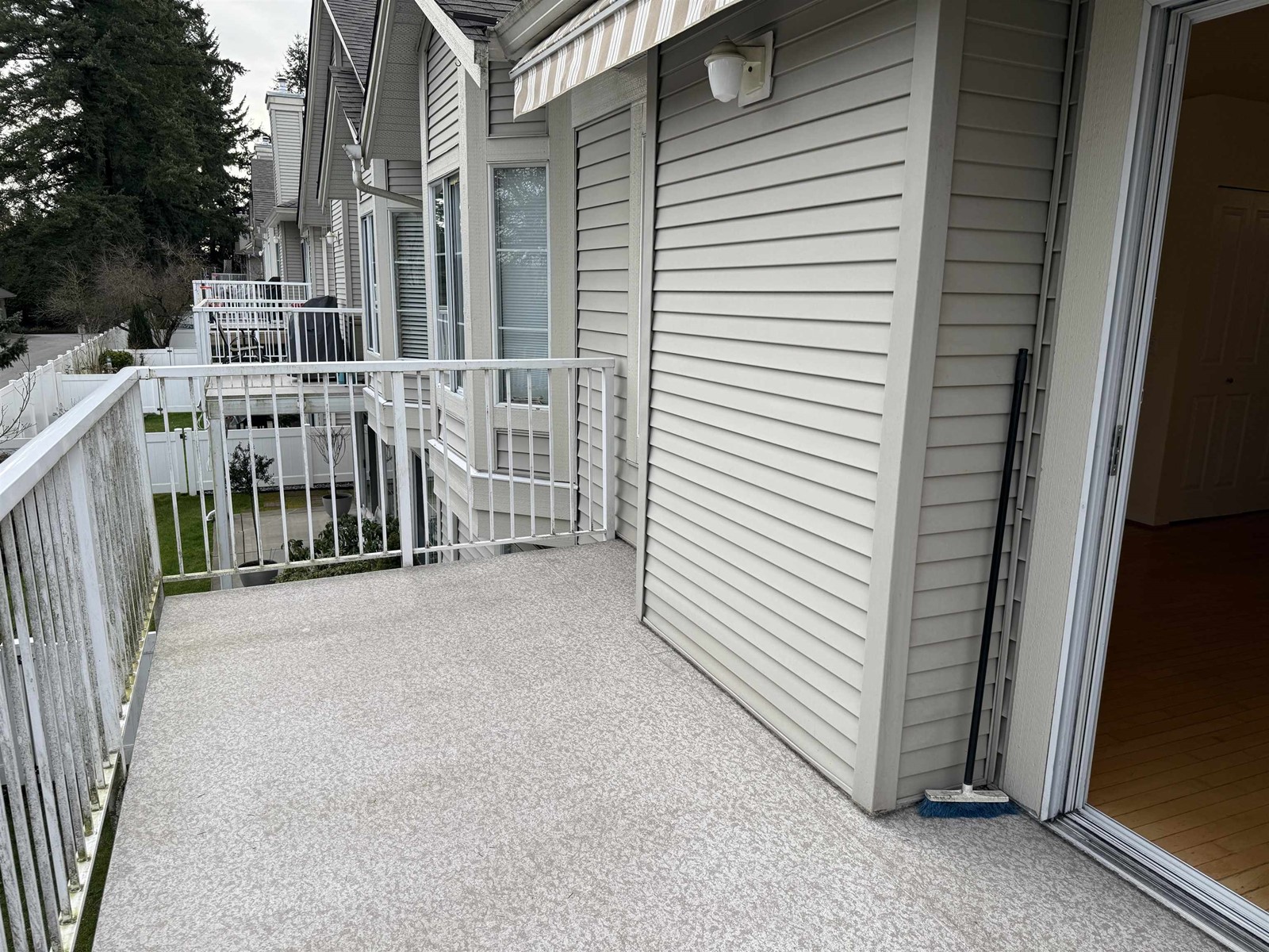 Photo 21 of 11 16888 80 Avenue, Surrey BC