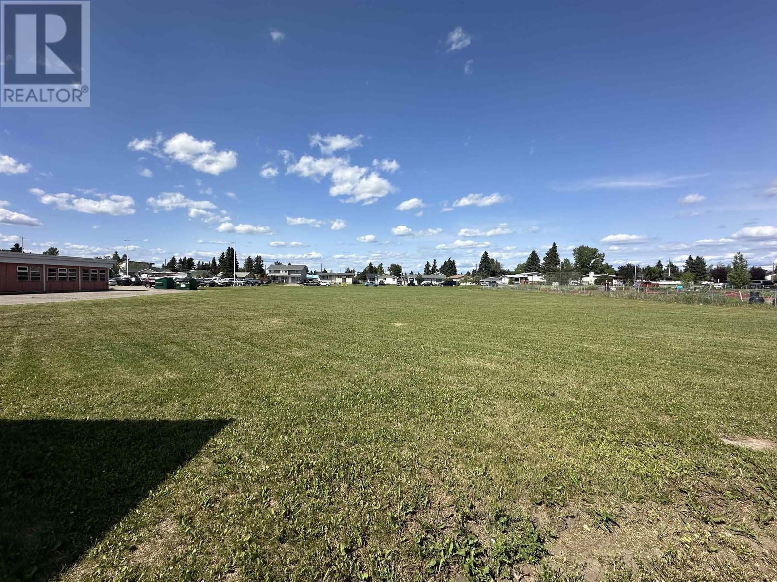 Photo 14 of 9504 100 Avenue, Fort St John BC