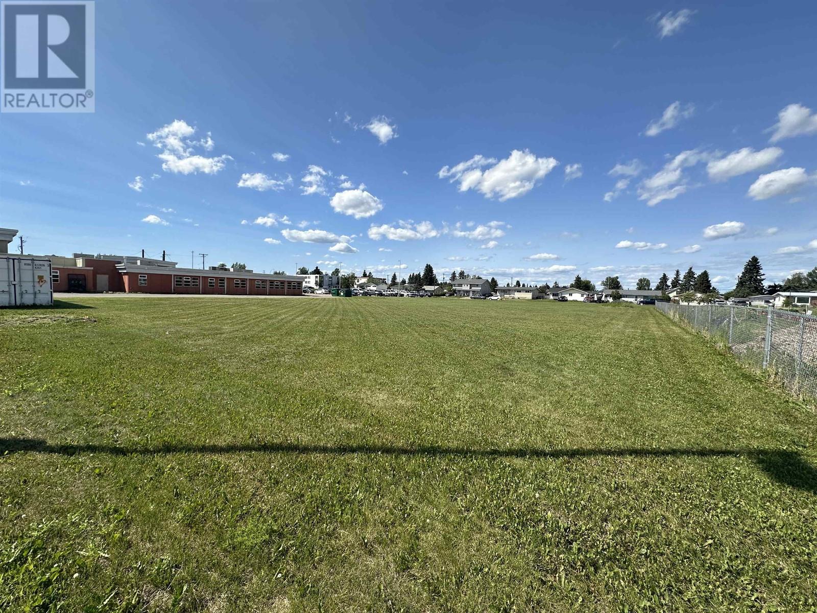 Photo 11 of 9504 100 Avenue, Fort St John BC