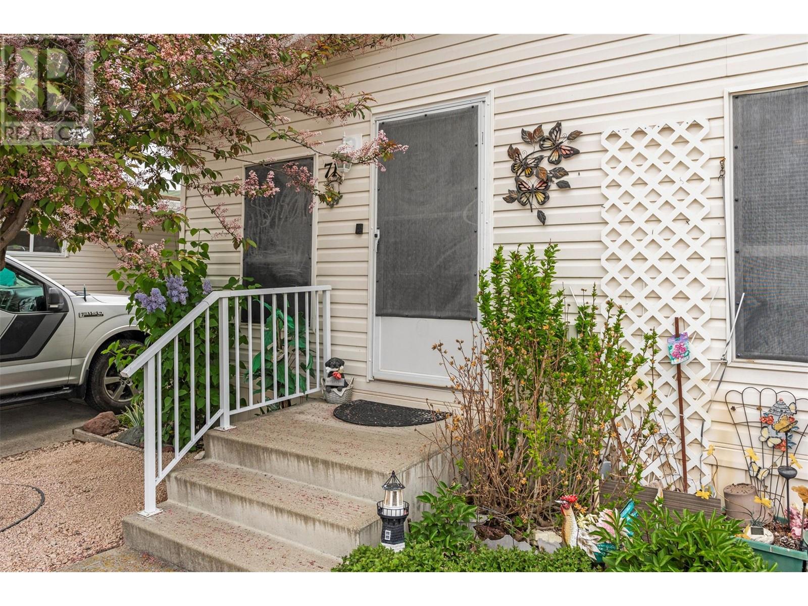 71 6688 Tronson Road, Vernon