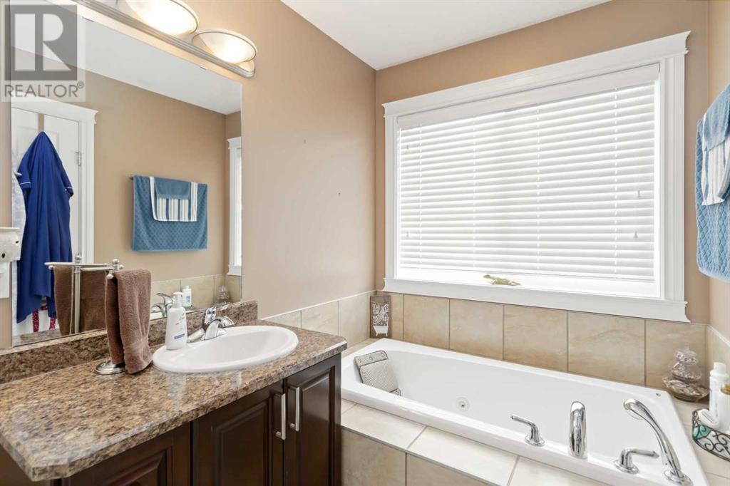 108 Chestnut Way, Fort McMurray