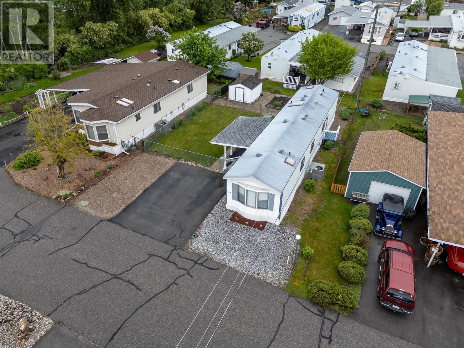 218 720 Commonwealth Road, Kelowna
