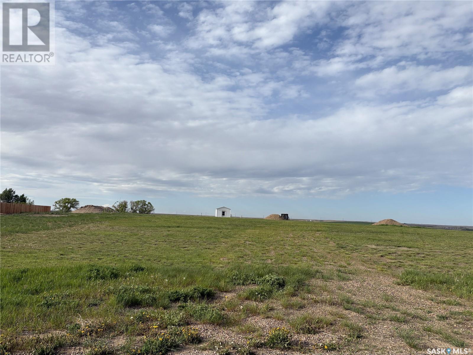 Photo 2 of 109 Bella Drive, Swift Current SK