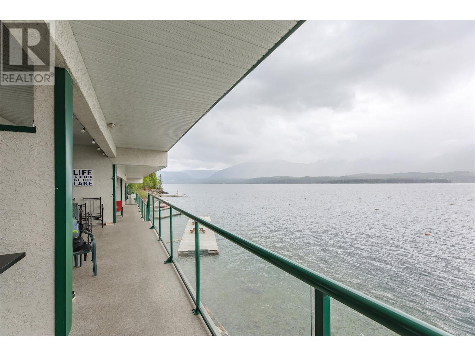 7B 3935 Eagle Bay Road, Eagle Bay