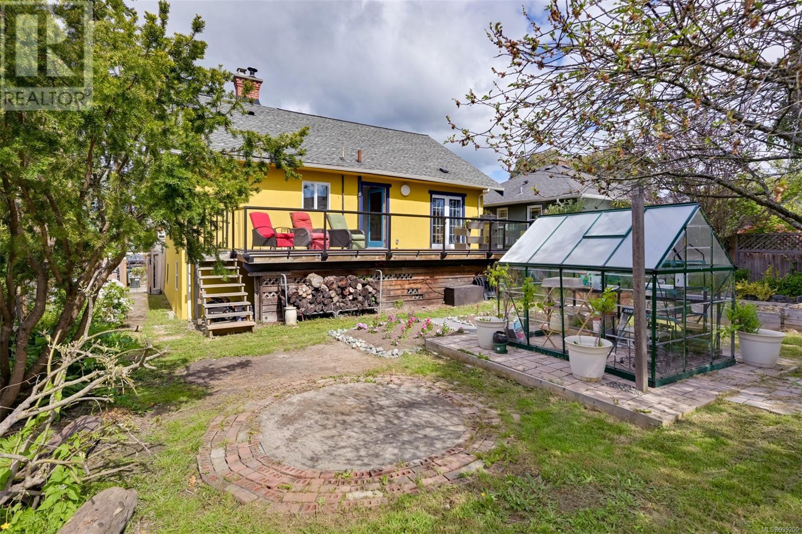  3035 Millgrove Street, Saanich