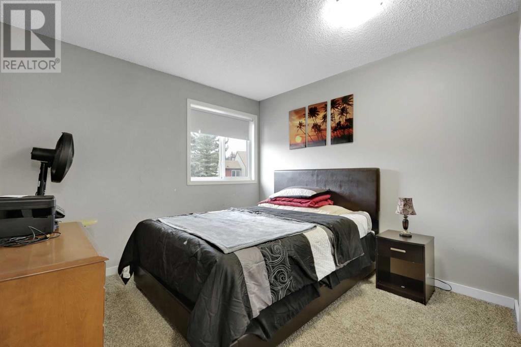 17, 41 Glenbrook Crescent, Cochrane, Alberta