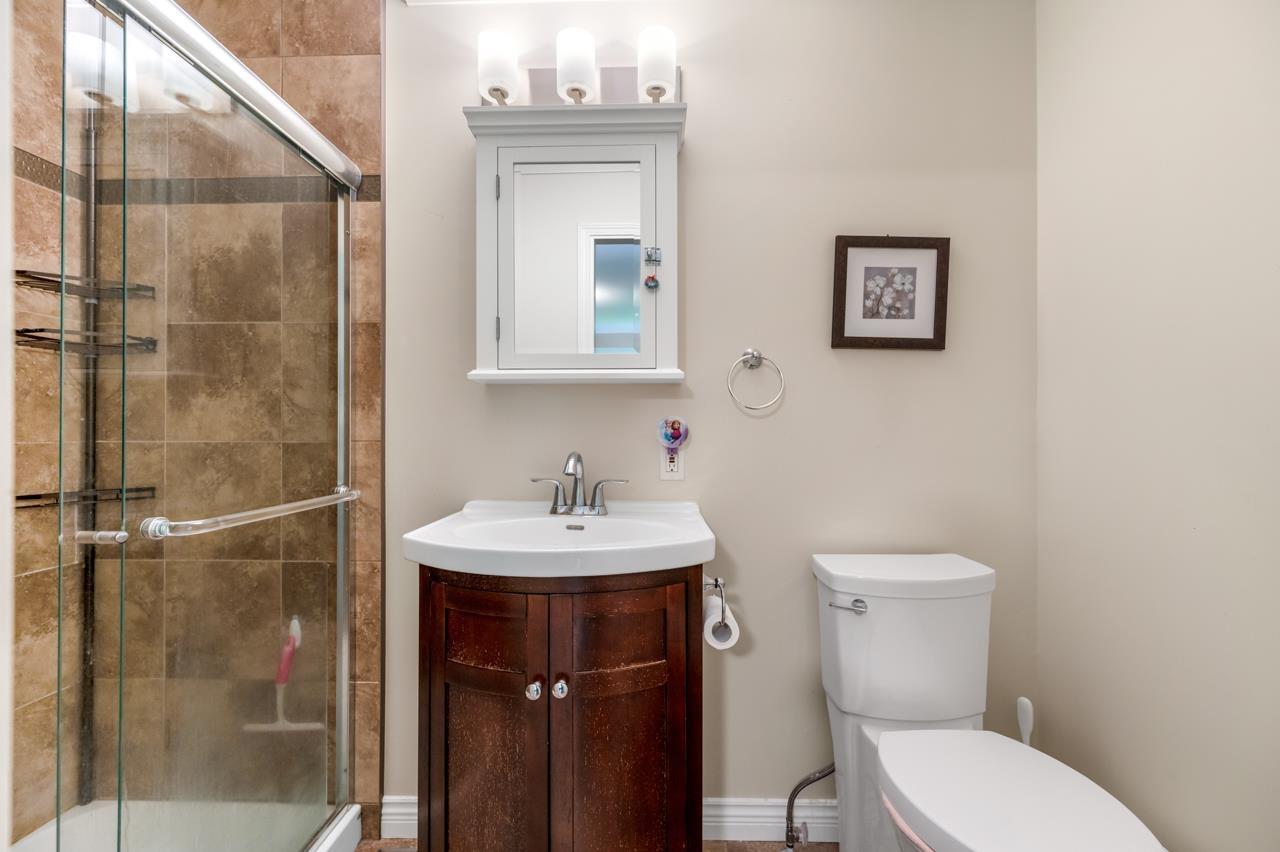 Photo 18 of 12967 21 A Avenue, Surrey BC