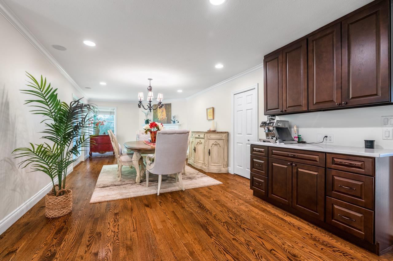 Photo 9 of 12967 21 A Avenue, Surrey BC