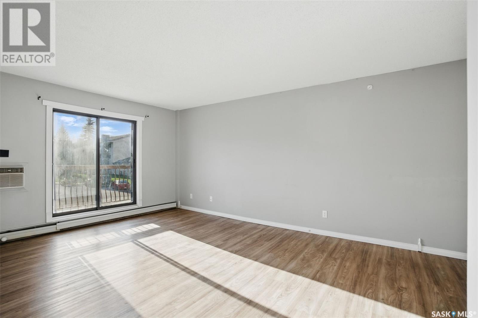 Single Family House Low rise for Sale in   TAIT PLACE Saskatoon 