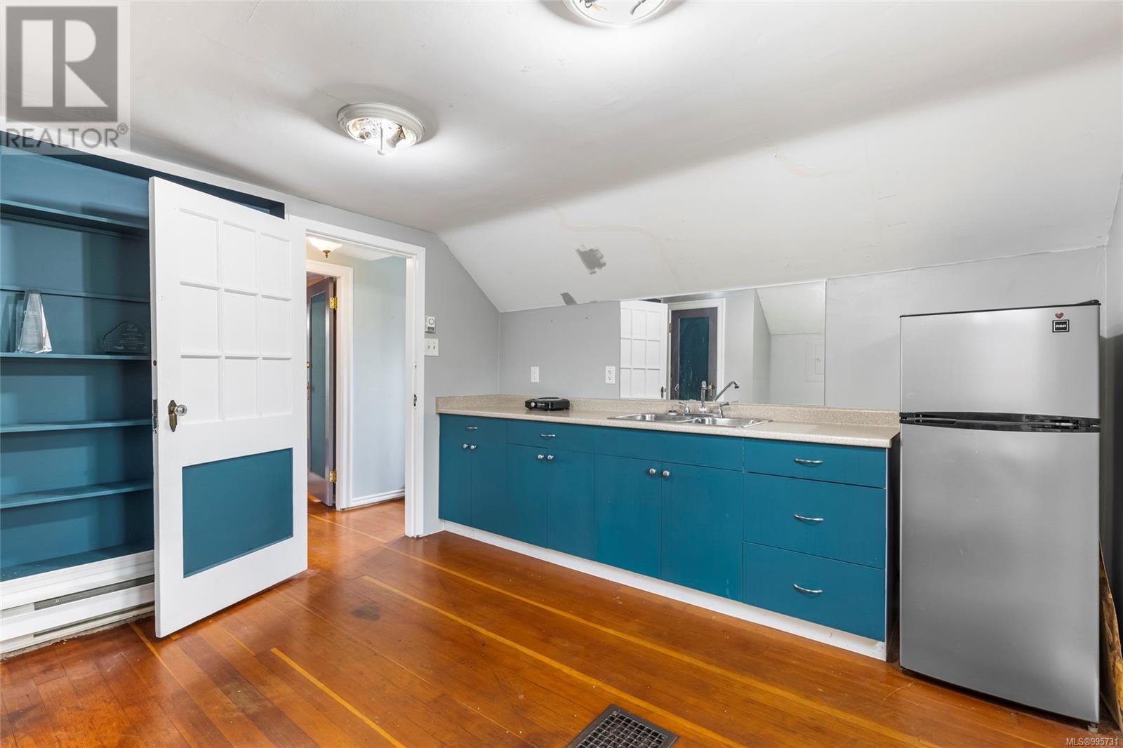  3630 Quadra Street, Saanich