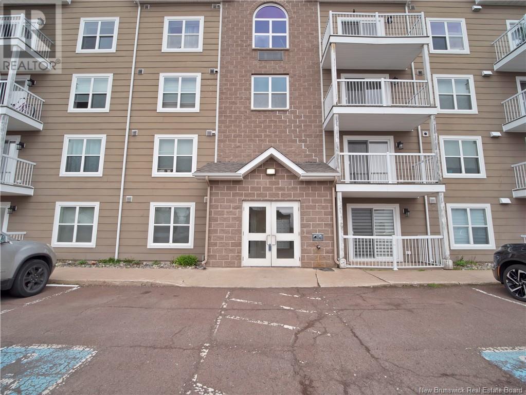 Photo 2 of 33 Sifroi Street Unit 305, Dieppe NB