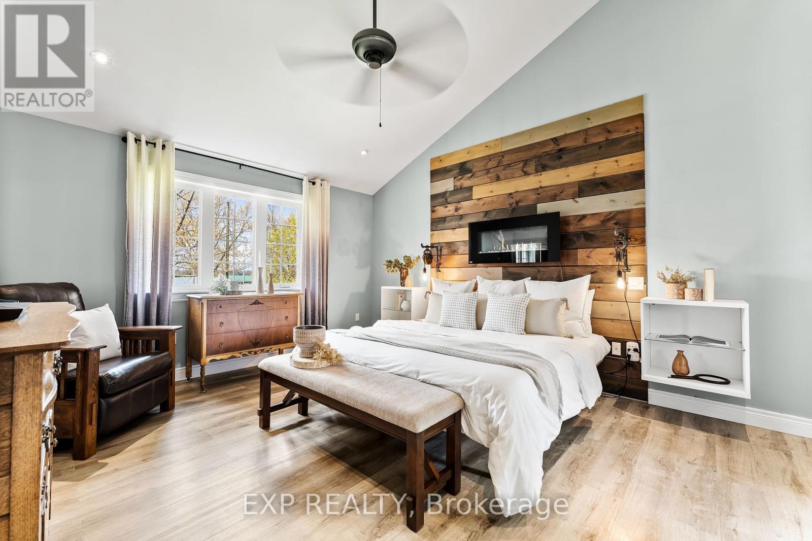 Photo 10 of 96 Huycks Bay Road, Prince Edward County ON