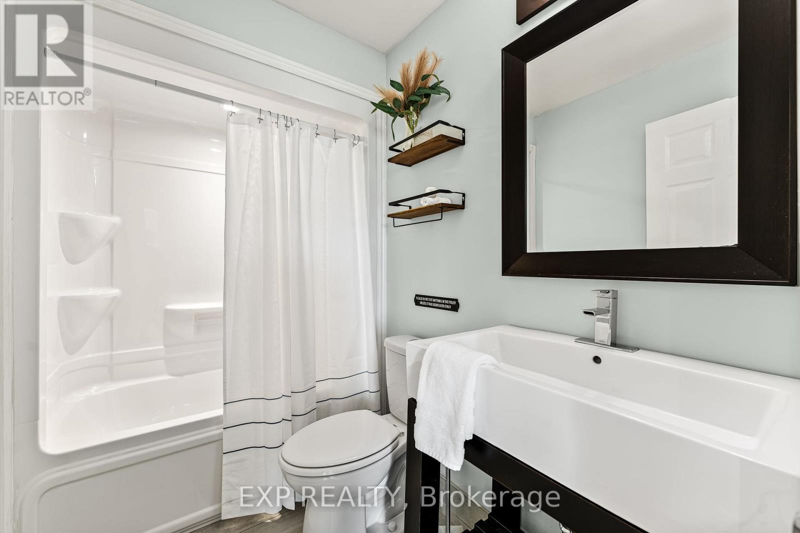 Photo 35 of 96 Huycks Bay Road, Prince Edward County ON