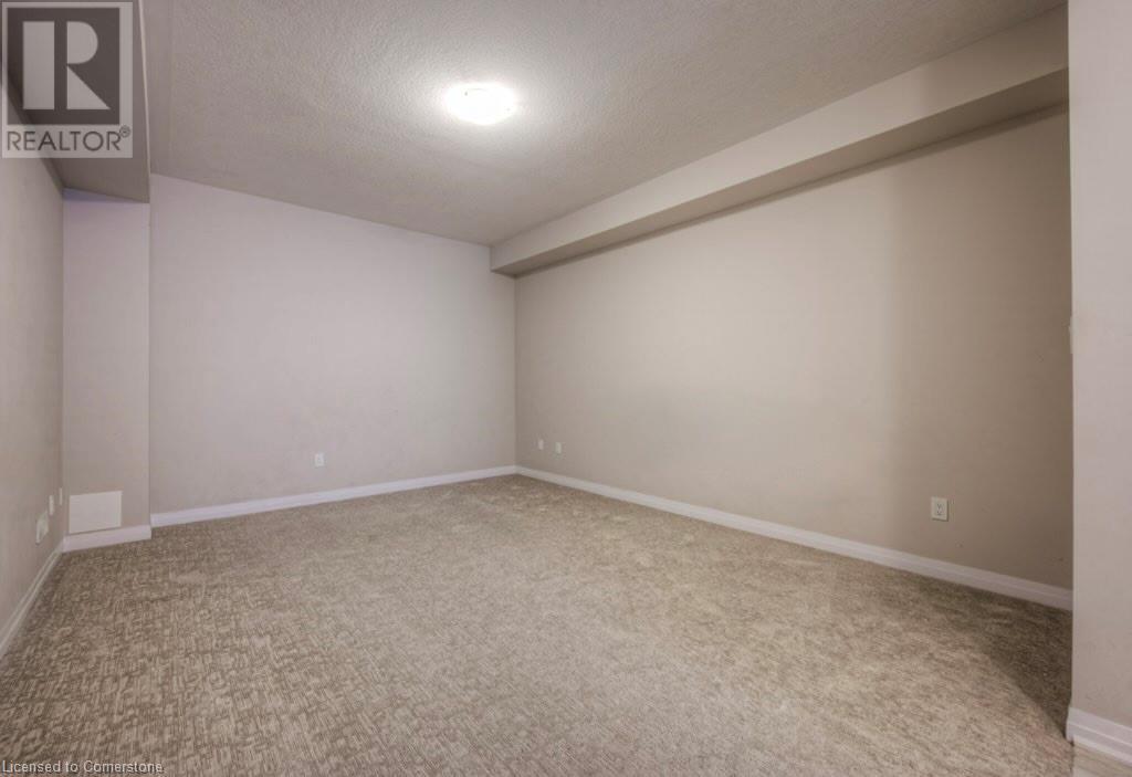 Photo 32 of 55 Progress Cresent Crescent Unit 41, Waterloo ON