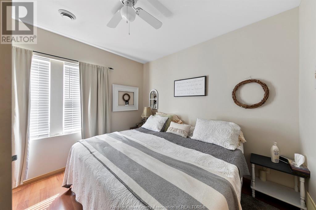 Photo 17 of 916 920 Ottawa Street, Windsor ON