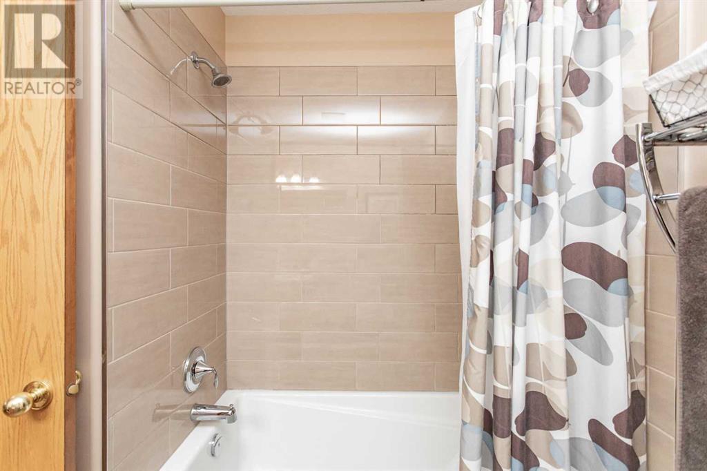 86 Adams Close, Red Deer
