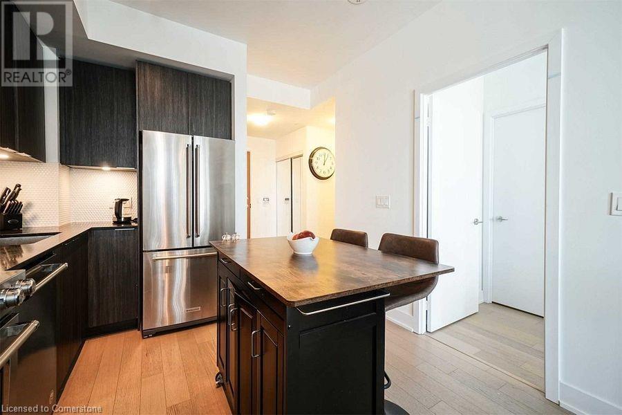 Photo 13 of 20 Shore Breeze Drive Unit 3103, Toronto ON