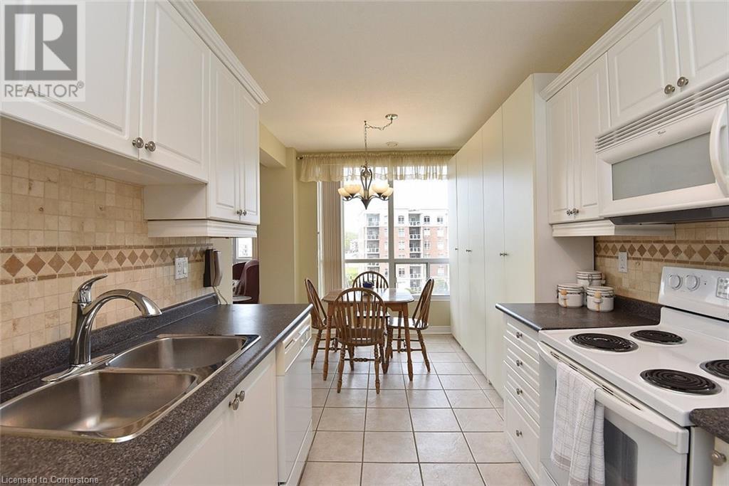 Photo 17 of 1998 Ironstone Drive Unit 505, Burlington ON